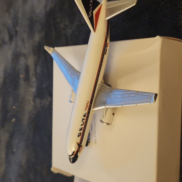 Delta model plane - Picture 5 of 6